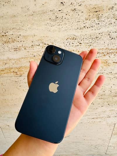 iPhone 14 base model - 128GB - JV- 86 battery health