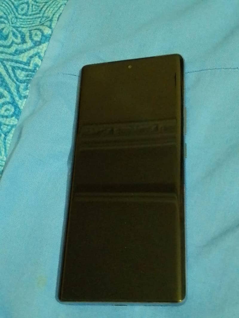 Tecno CAMON 30S 0