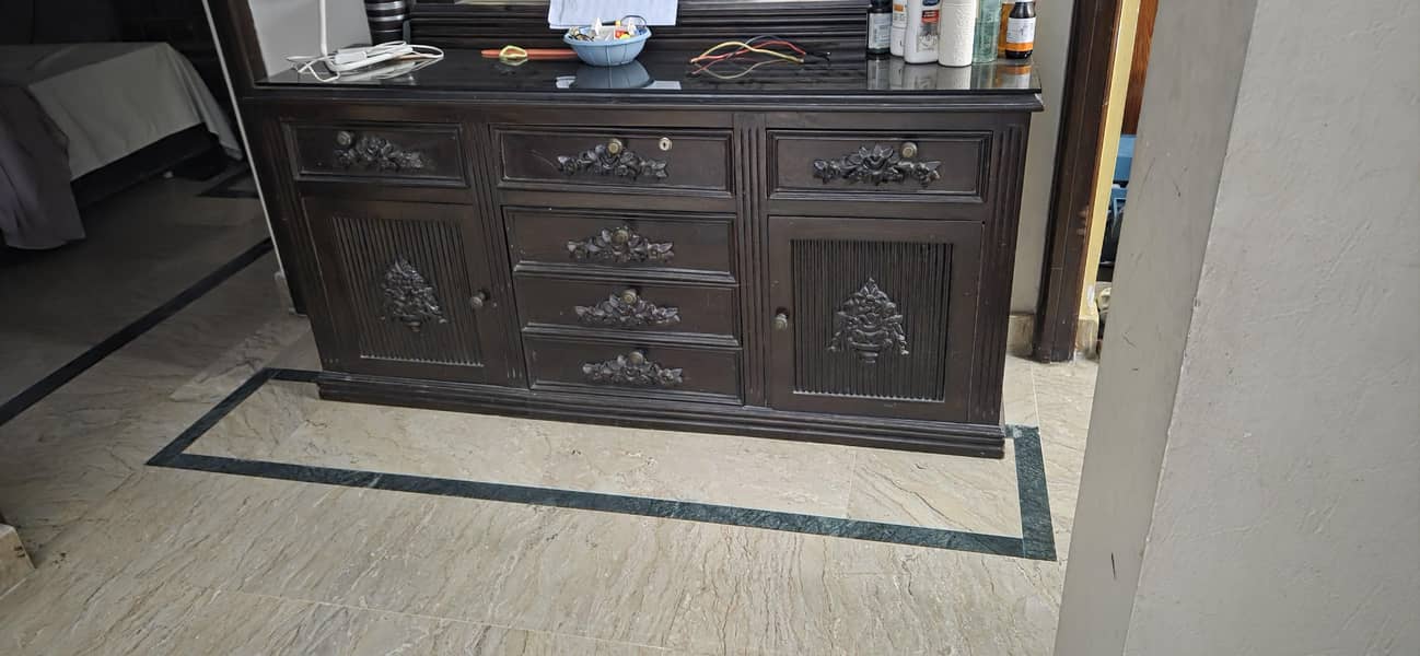 Solid Wood bed 0