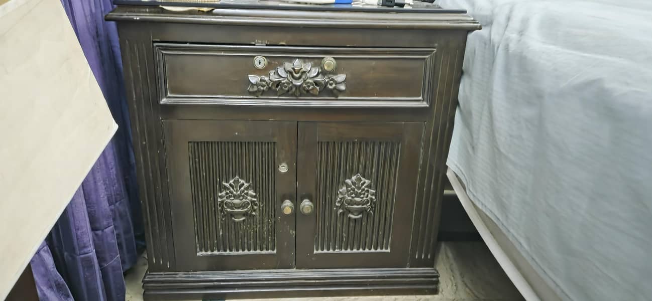 Solid Wood bed 1