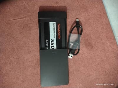 2TB SSD 2.5" hard drive