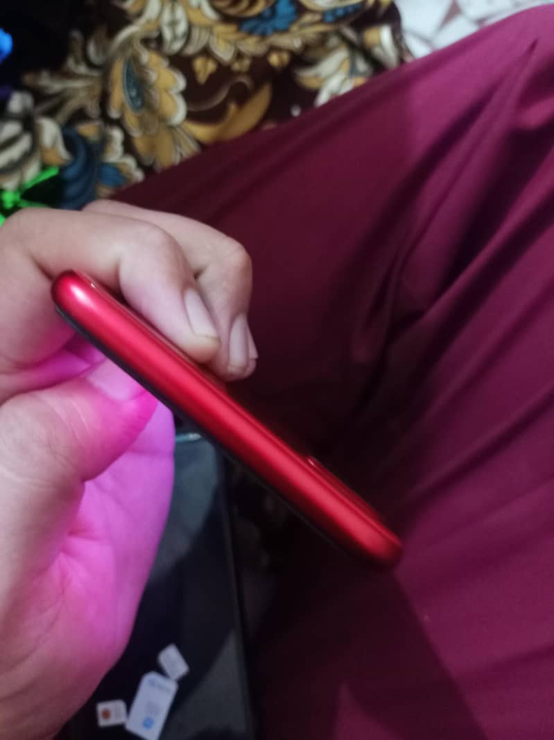 Apple iPhone 8 Plus 5