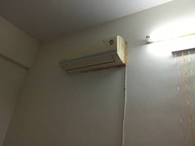 Used Split AC 1 Ton for Sale