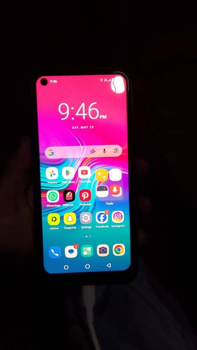 Infinix Hot9      3 32 me ha