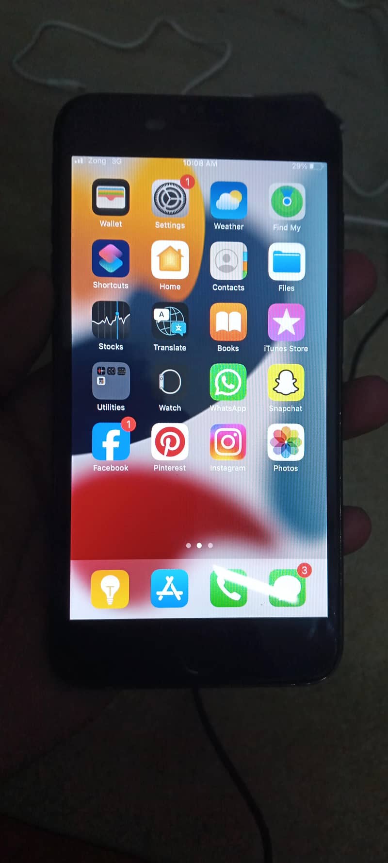 Apple iPhone 7 Plus 0