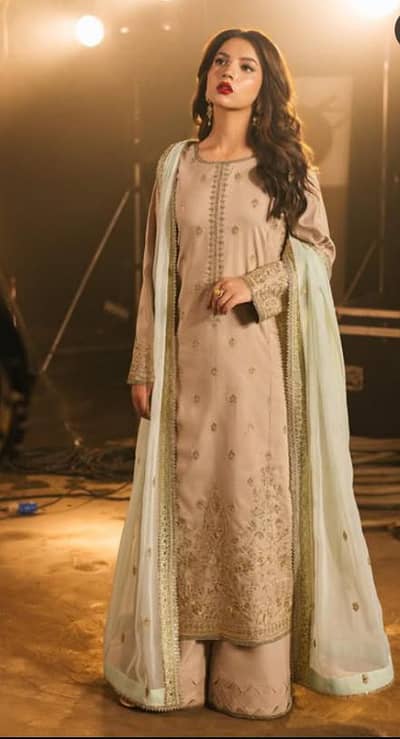  Asim Jofa Designer Unstitched Dress – Urgent Sale 