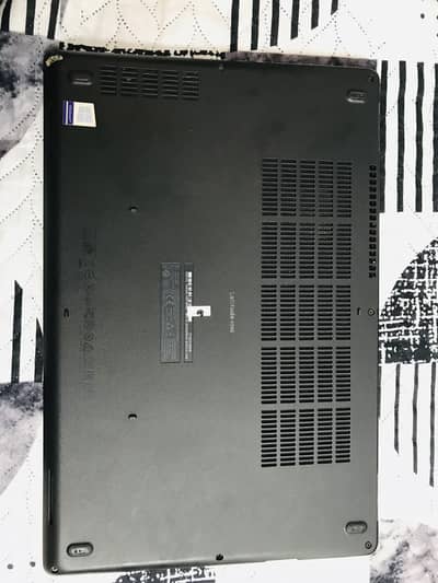 Dell latitude 5590