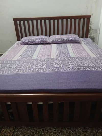 Beautiful King Size Bed for Sale