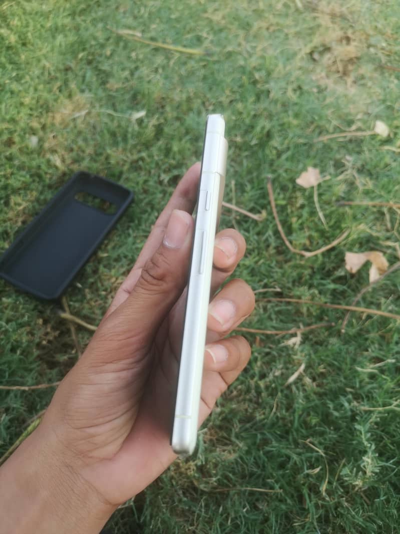 Google Pixel 7 3