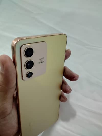 Vivo V23