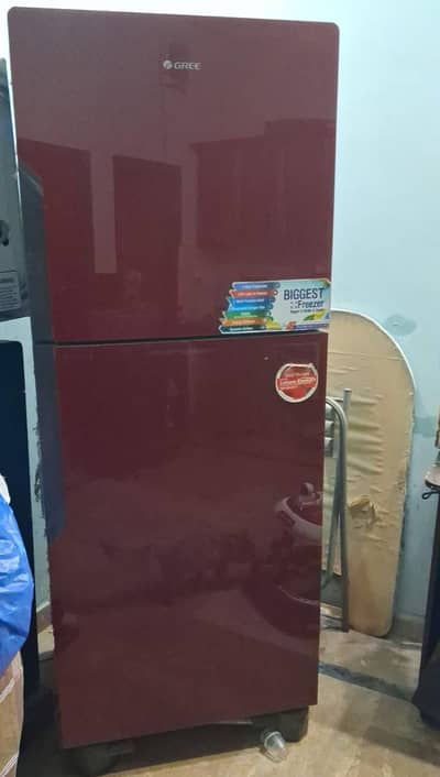 gree refrigerator fridge only 3 months use