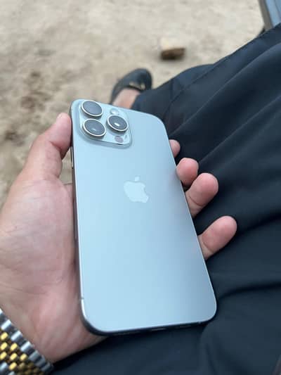 Apple iPhone 15 Pro Max