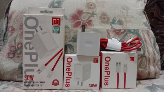 One plus Charger New condition reasonable price