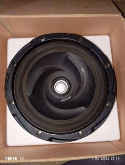 Orignal Kenwood woofer  for bass lover