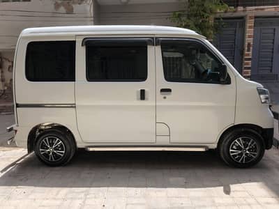 Daihatsu Hijet 2020