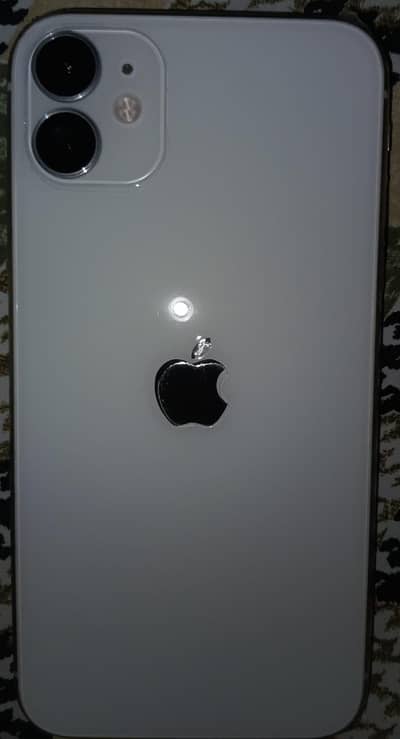Apple iPhone 11