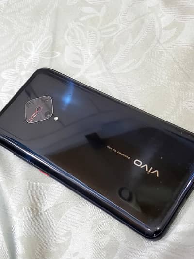 Vivo s1 pro approved 8/128    whatsapp no 03083387986