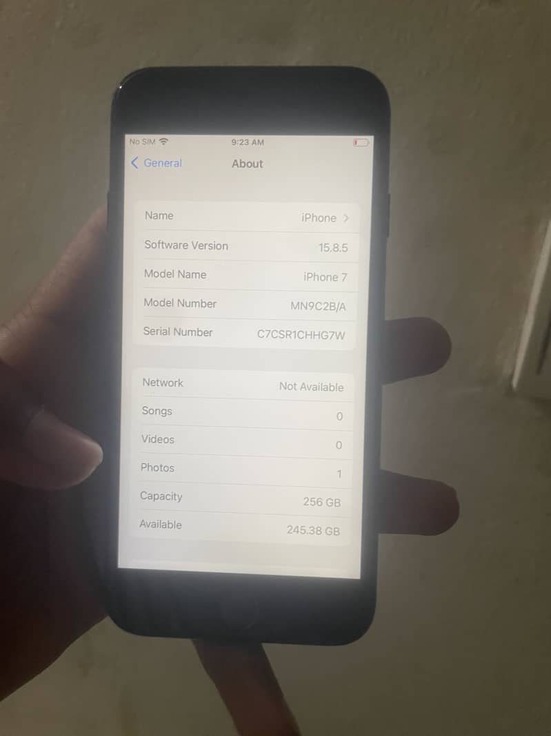 Apple iPhone 7 3