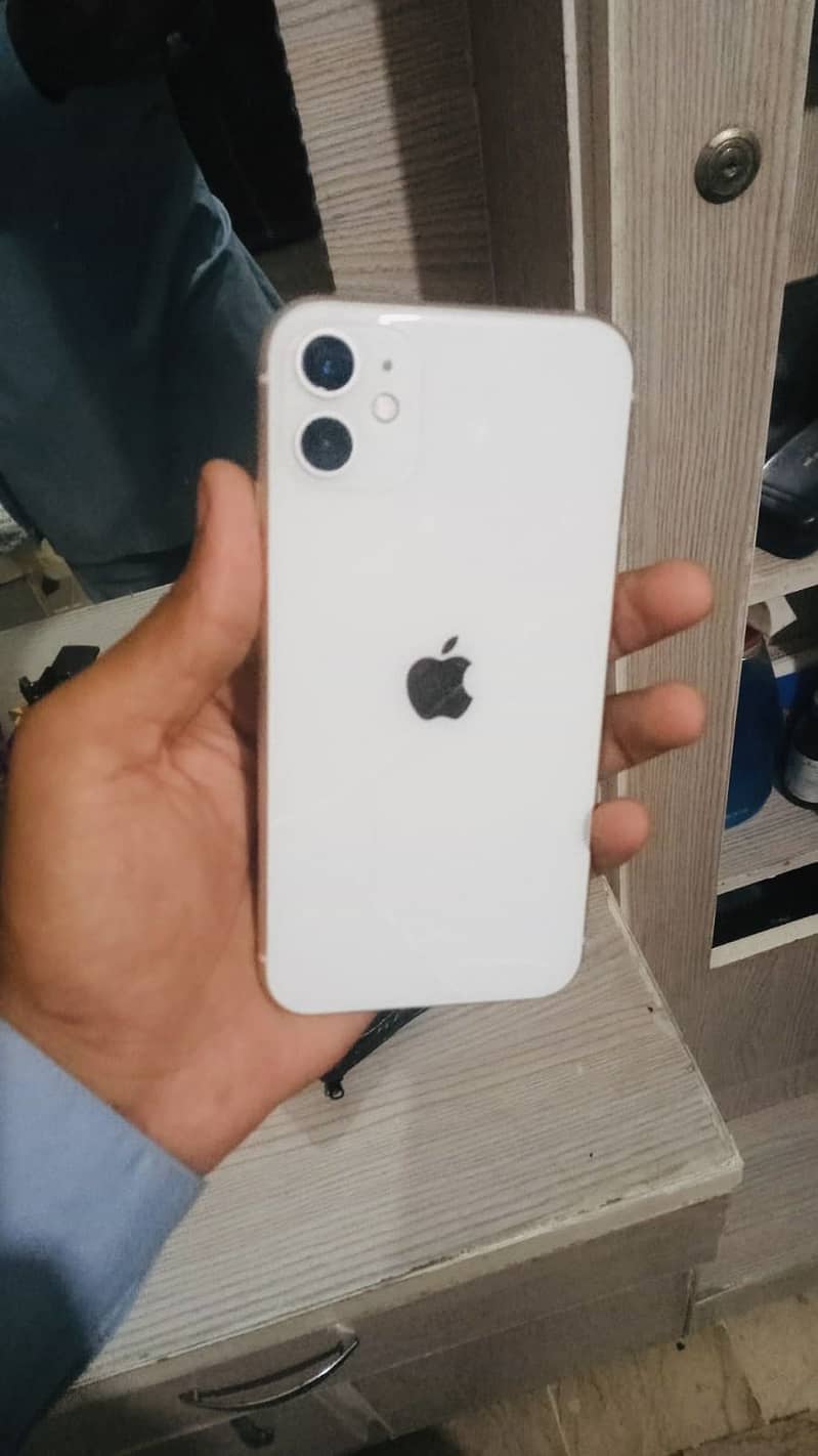 Apple iPhone 11 2