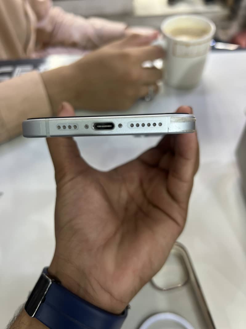 Apple iPhone 15 plus 5