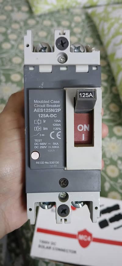Hyundai DC breaker 125A