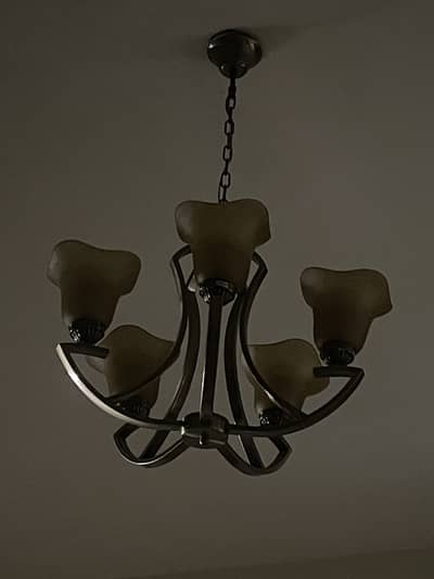 Light’s chandlers