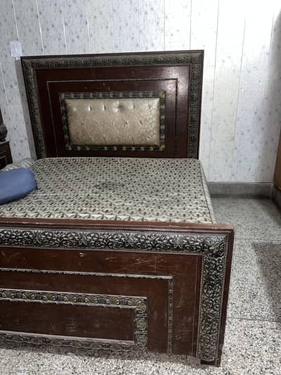 King size bed