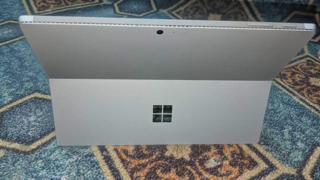surface i5 6 1