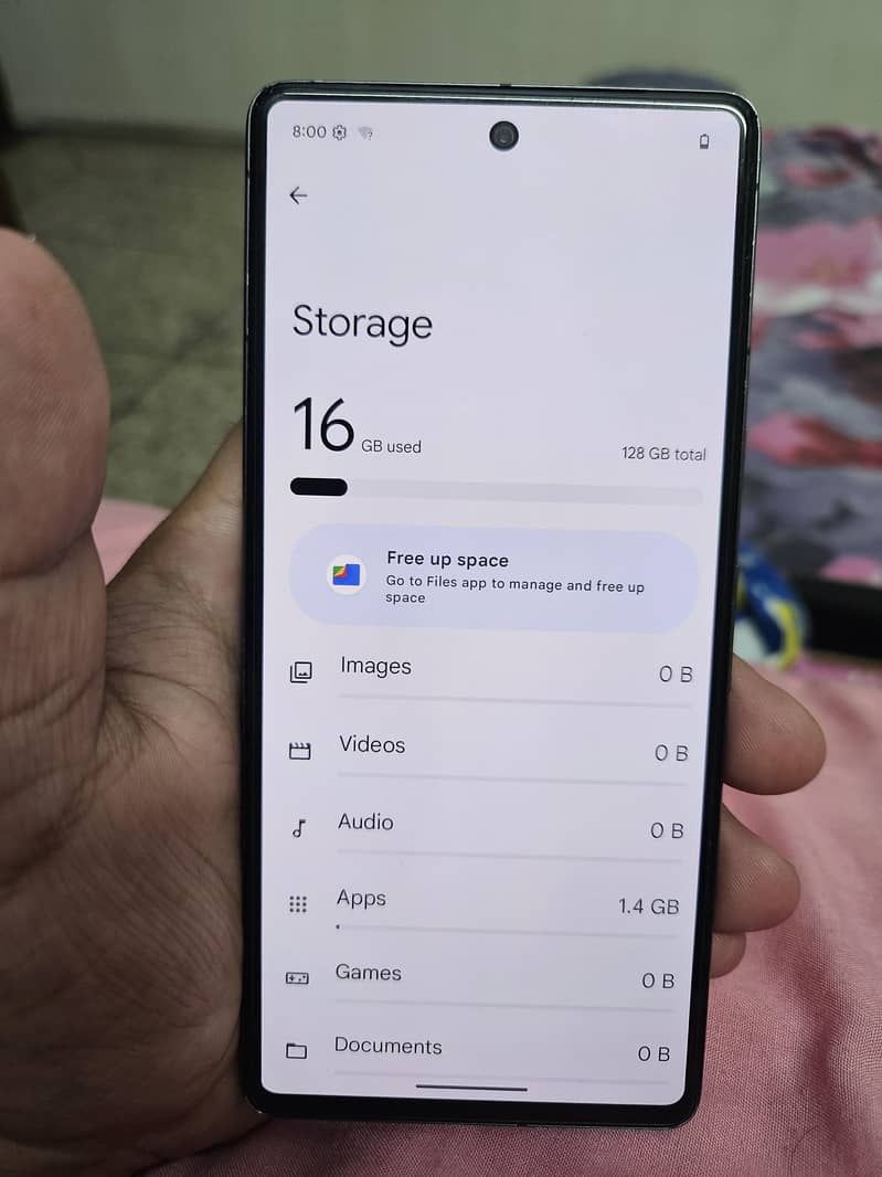 Google Pixel 7 4