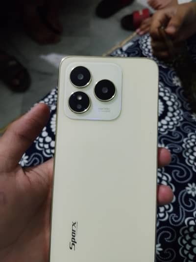Sparx Neo 8ultra 6 128 condition good with box charger local only seri