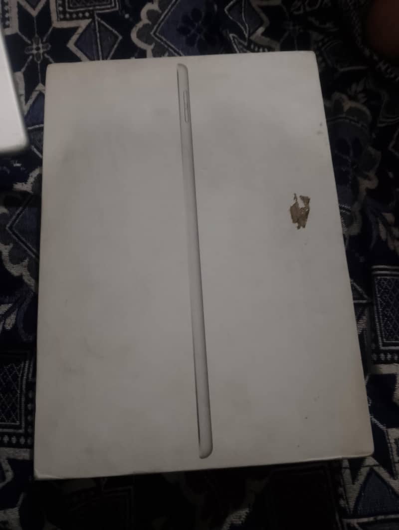 Apple iPhone 8 4