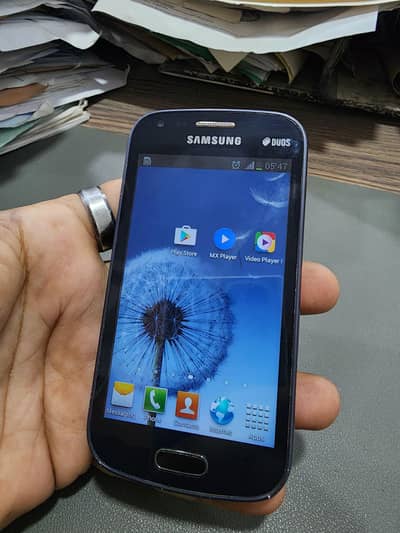 Old Beauty Samsung Galaxy S Duos GT-S7562