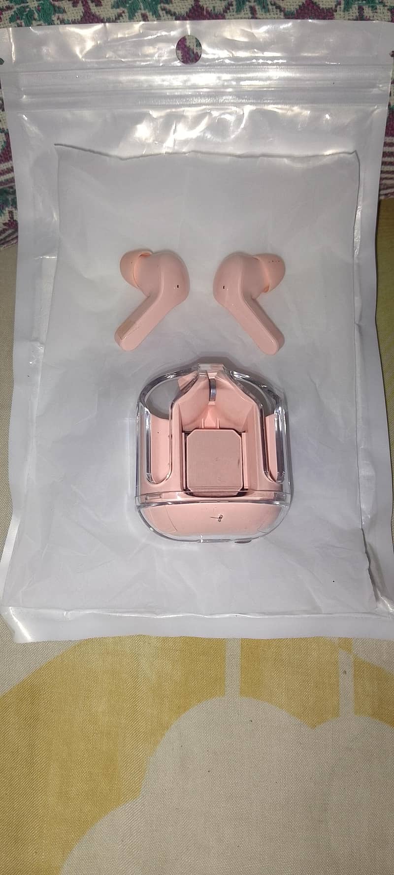 Earpods 4