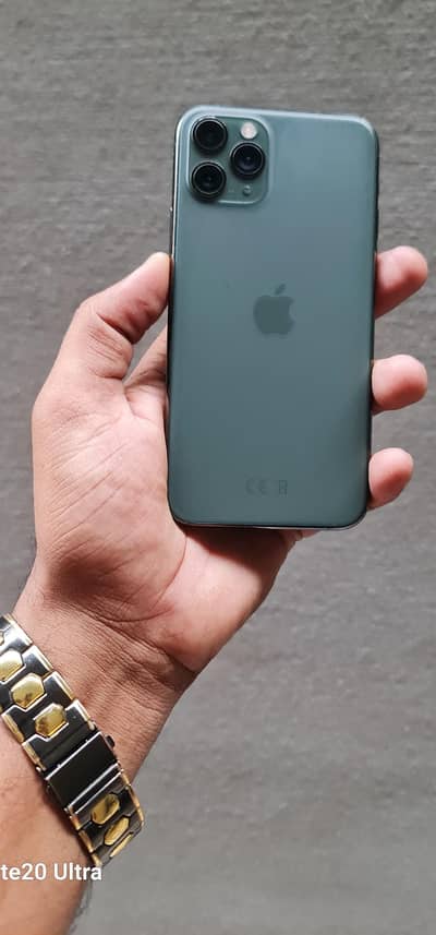 iPhone 11 pro 64Gb factory unlock All sim Working 4g+Call urgent sale