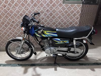 Honda CG 125 Black