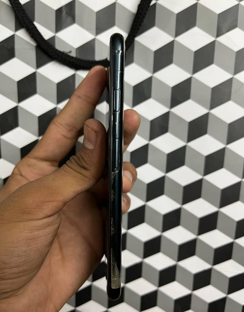 Apple iPhone SE 3