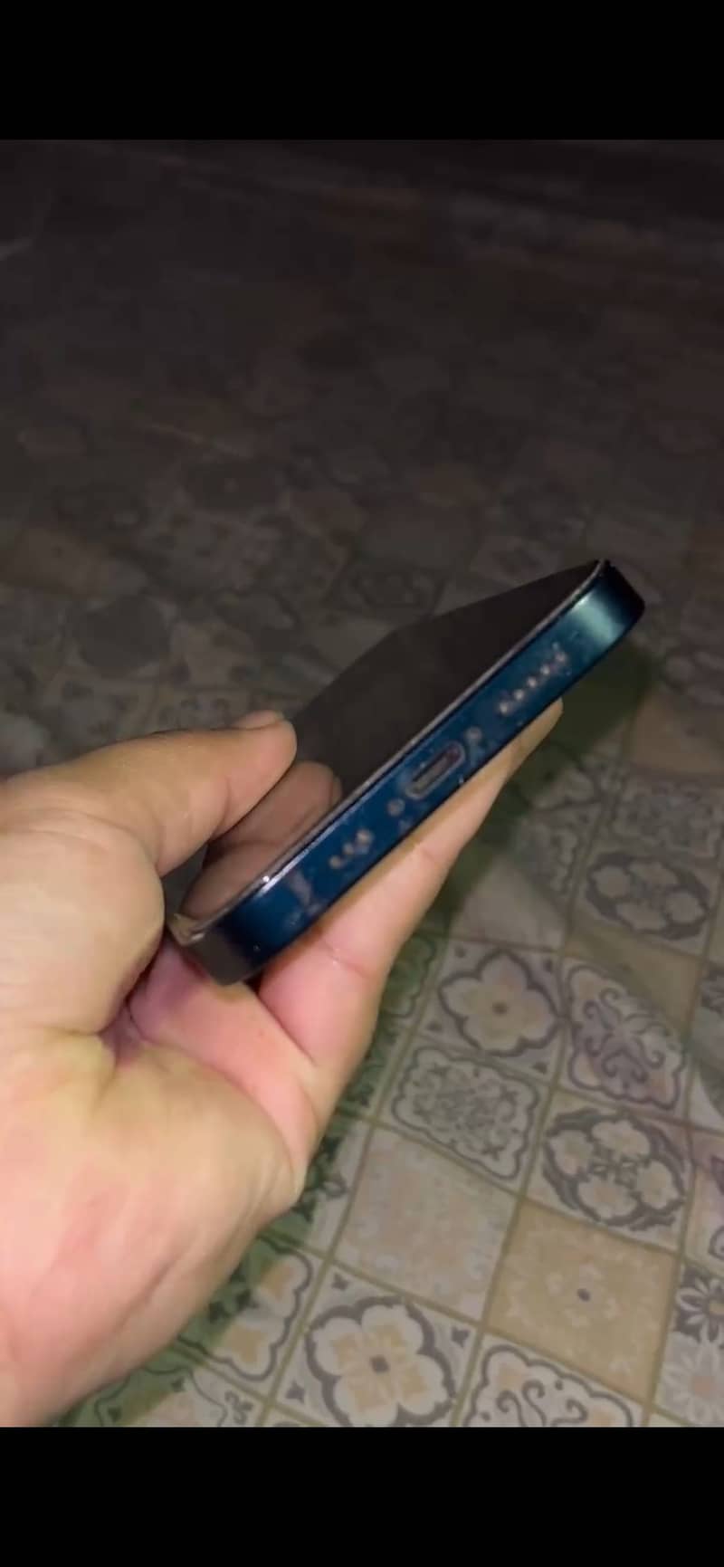 Apple iPhone 13 1
