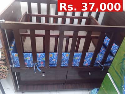 Wooden Baby Cot / Baby Crib with Mattress and Storage boxes