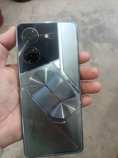 Tecno Pova 5 Pro 5G . 8/256
