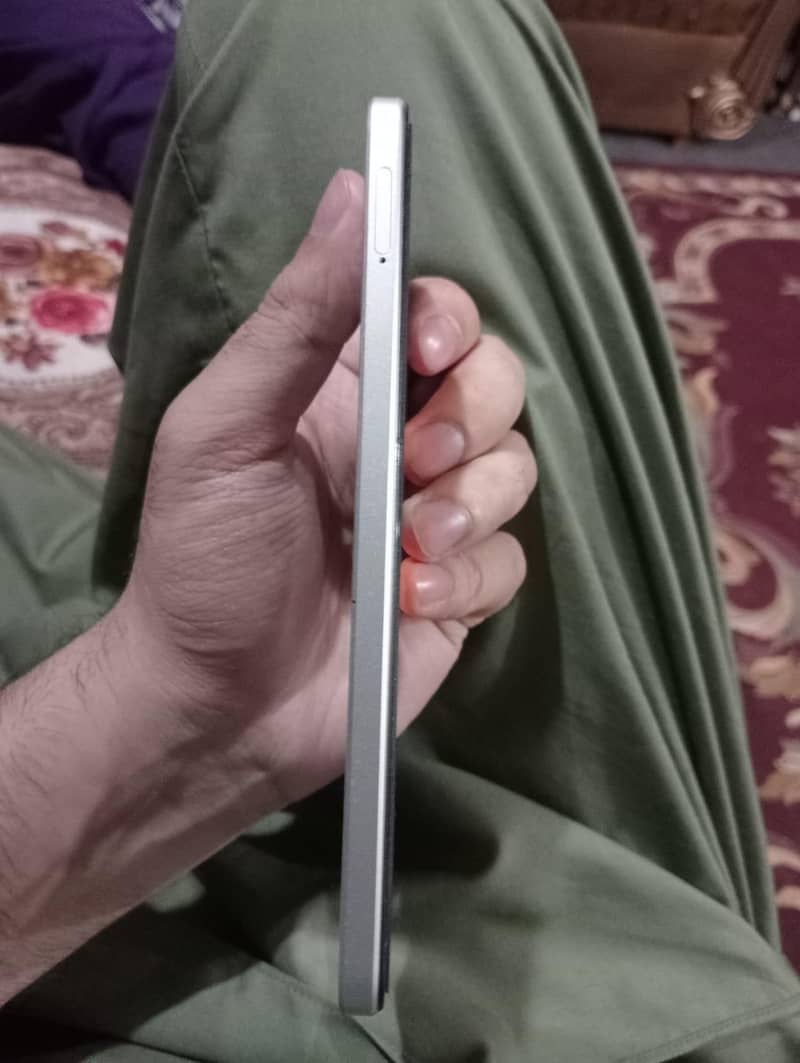 OPPO A3 3