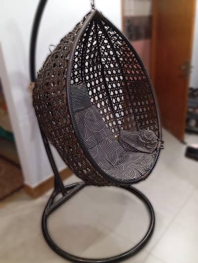Hanging basket chair