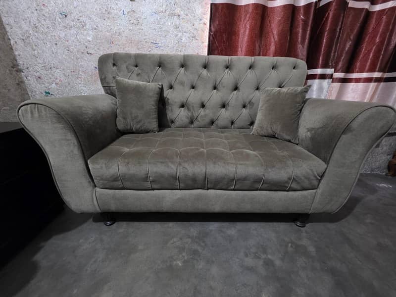 2 seater sofa 0