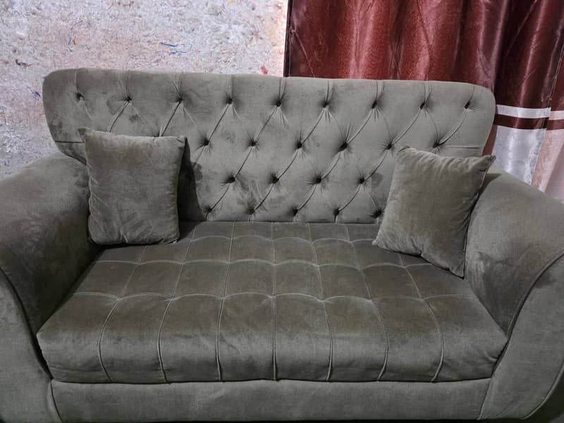 2 seater sofa 1