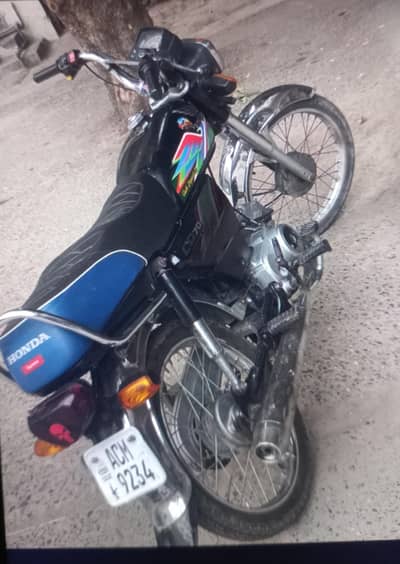BIKE BILKUL SAF HA