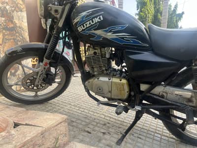 Suzuki 150 GS SE