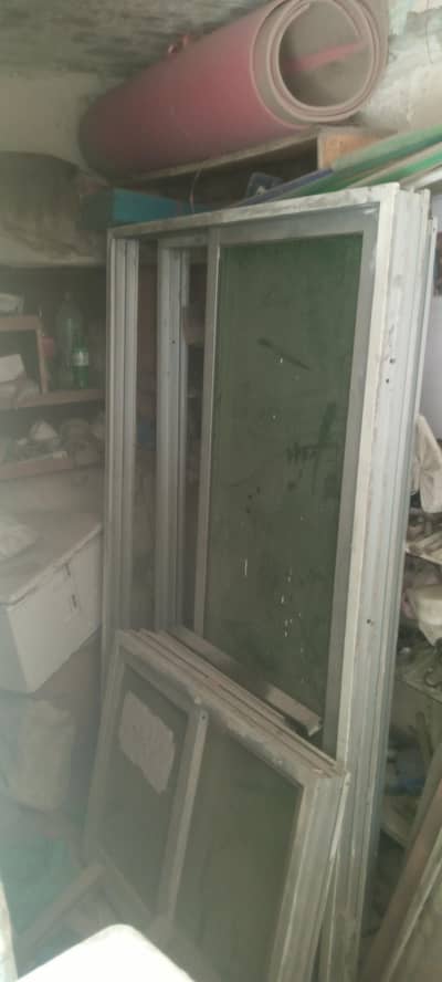 Alumniyam Window