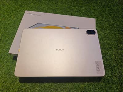Honor Pad 8