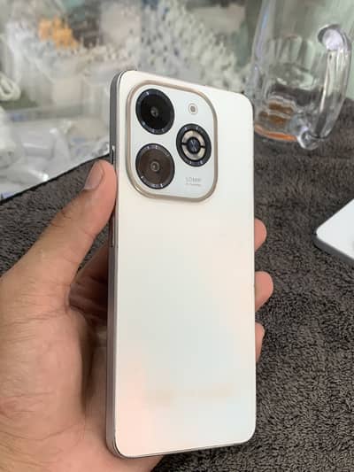 Infinix Smart 8 Plus