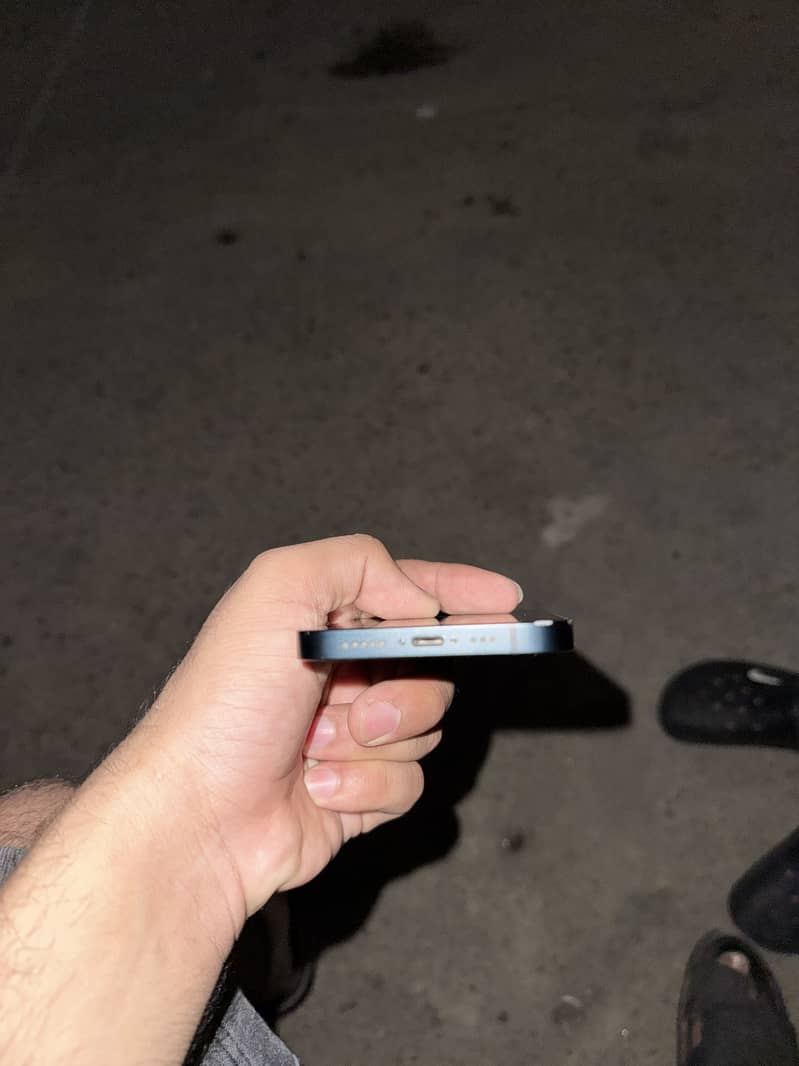 Apple iPhone 14 1