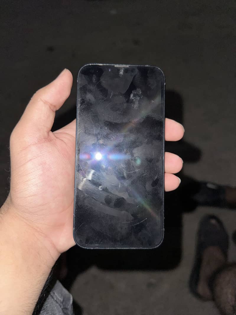 Apple iPhone 14 5